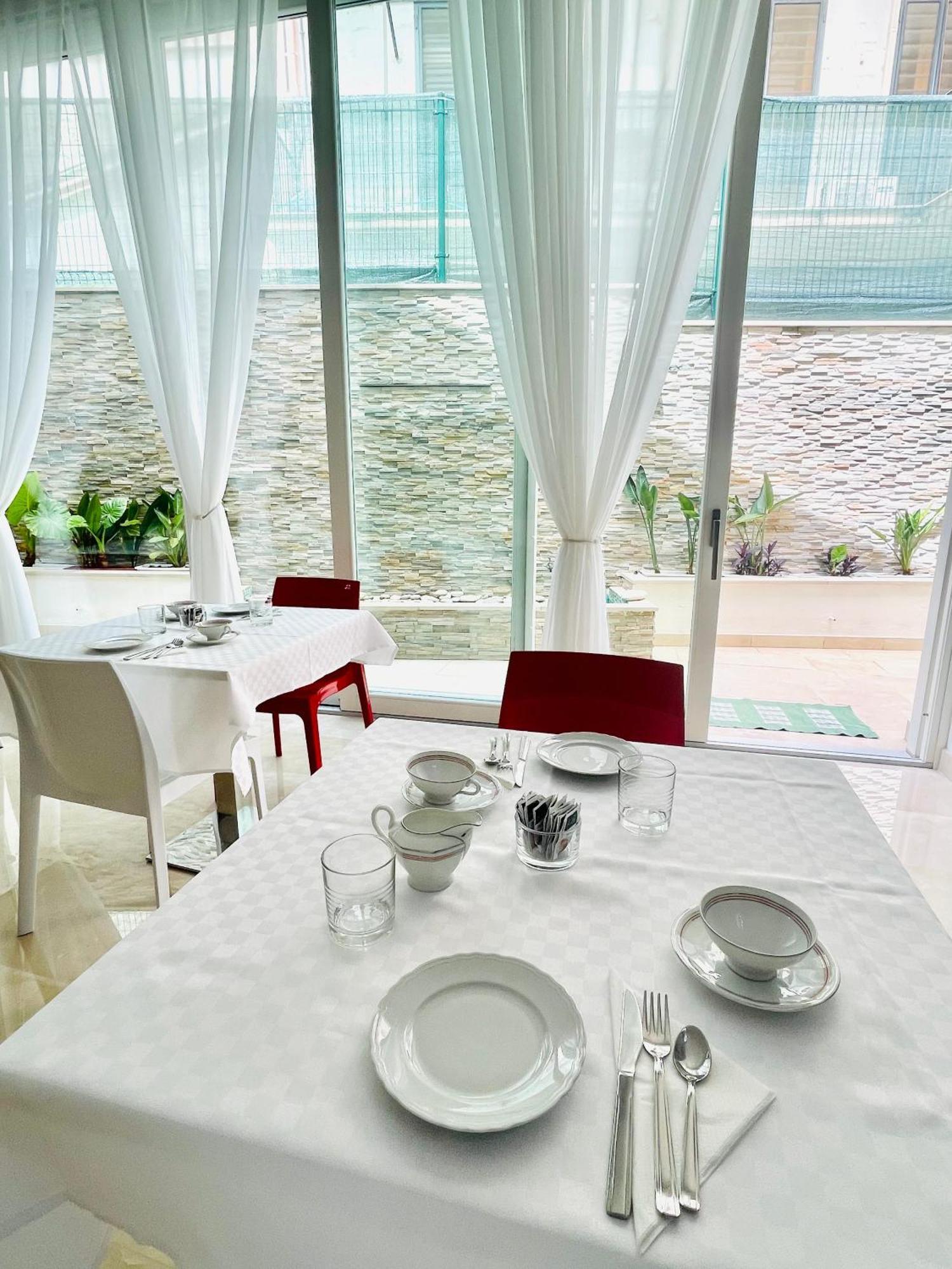 Augustea Bed & Breakfast Sannicandro di Bari Eksteriør bilde