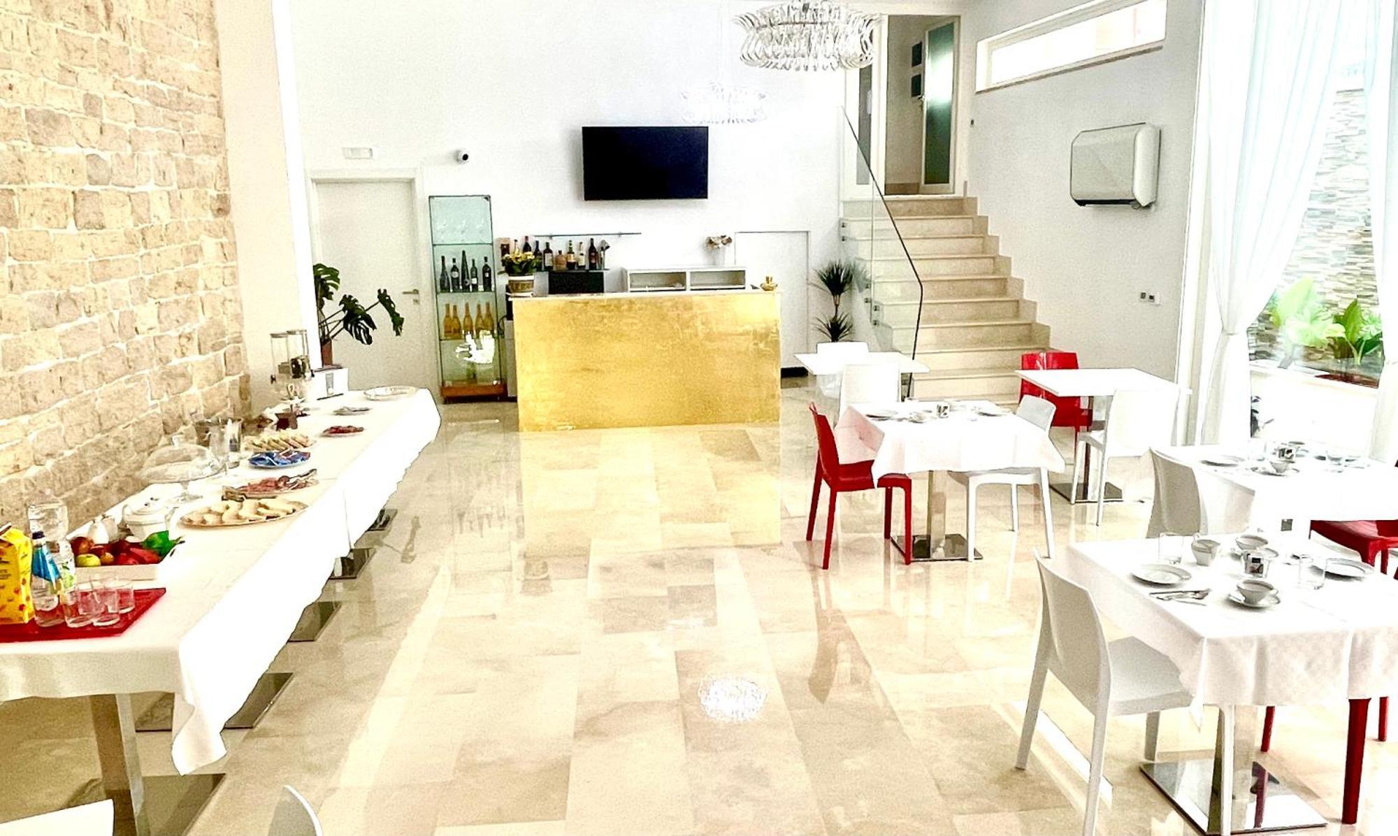 Augustea Bed & Breakfast Sannicandro di Bari Eksteriør bilde