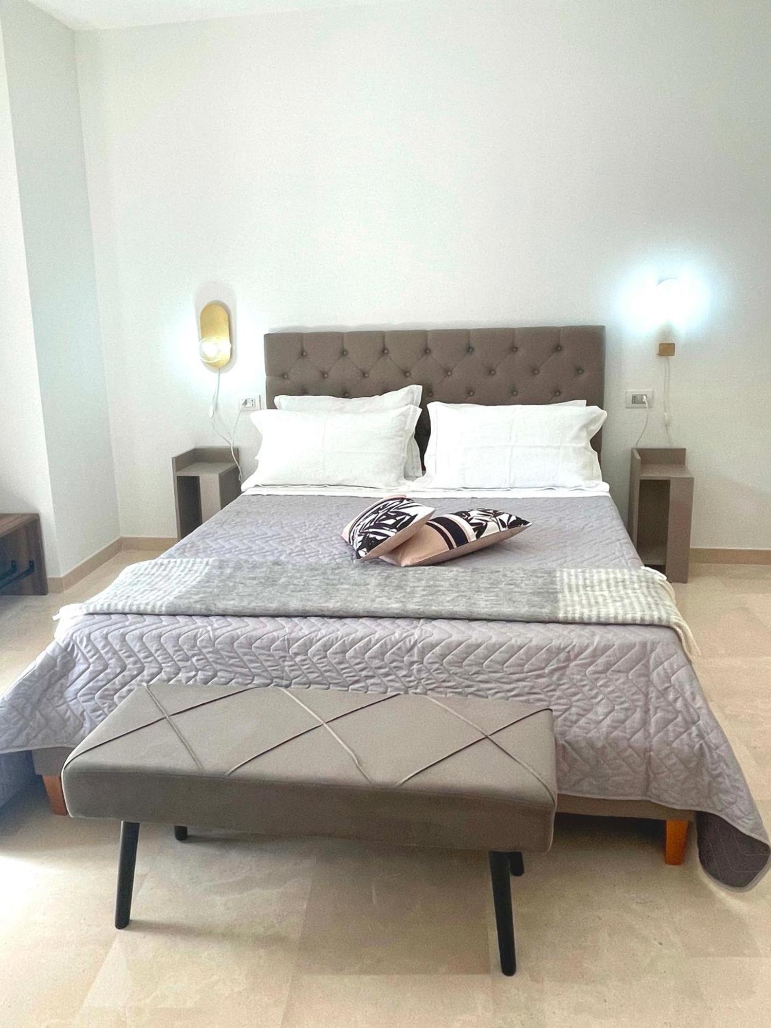 Augustea Bed & Breakfast Sannicandro di Bari Eksteriør bilde