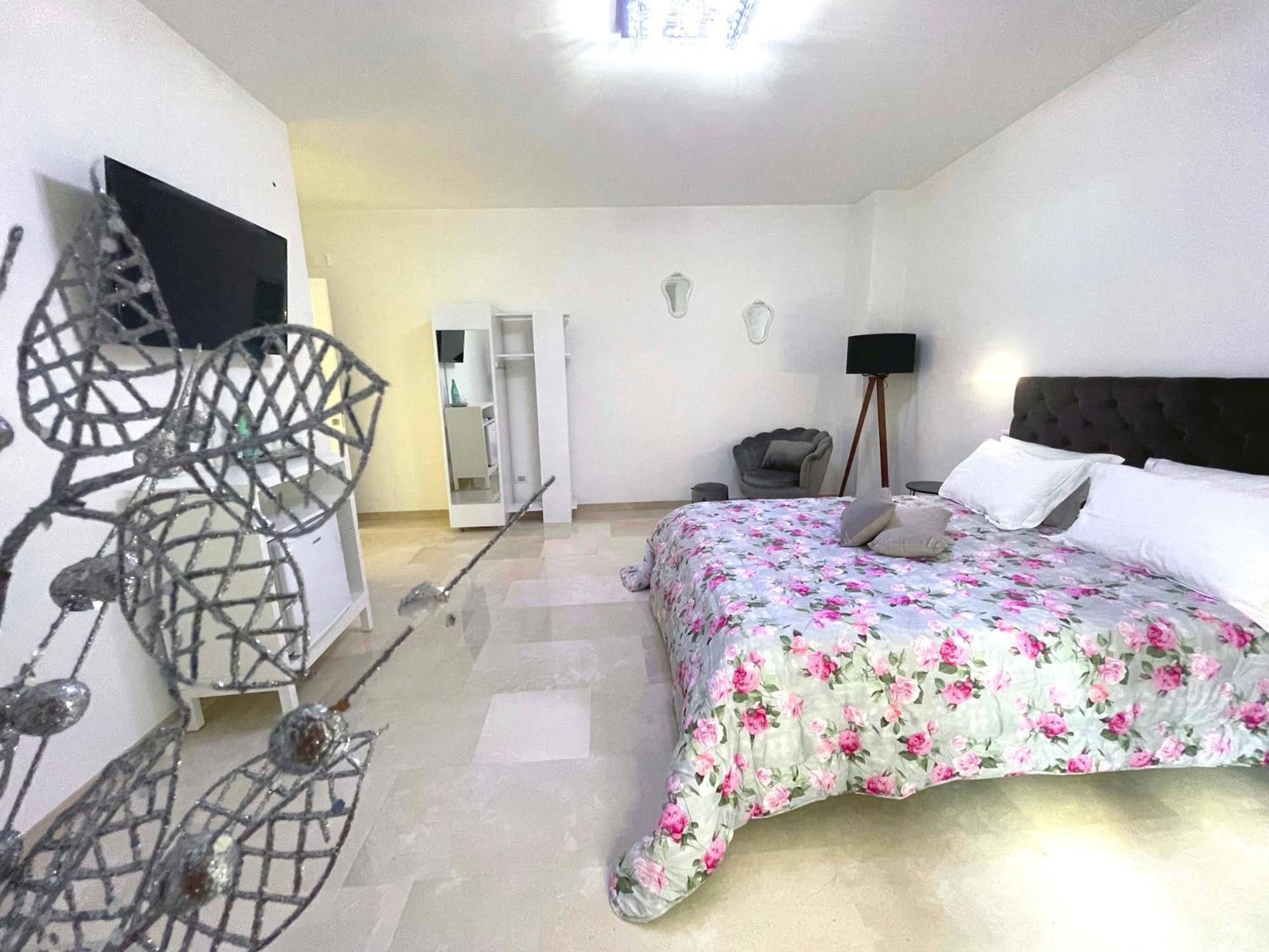 Augustea Bed & Breakfast Sannicandro di Bari Eksteriør bilde